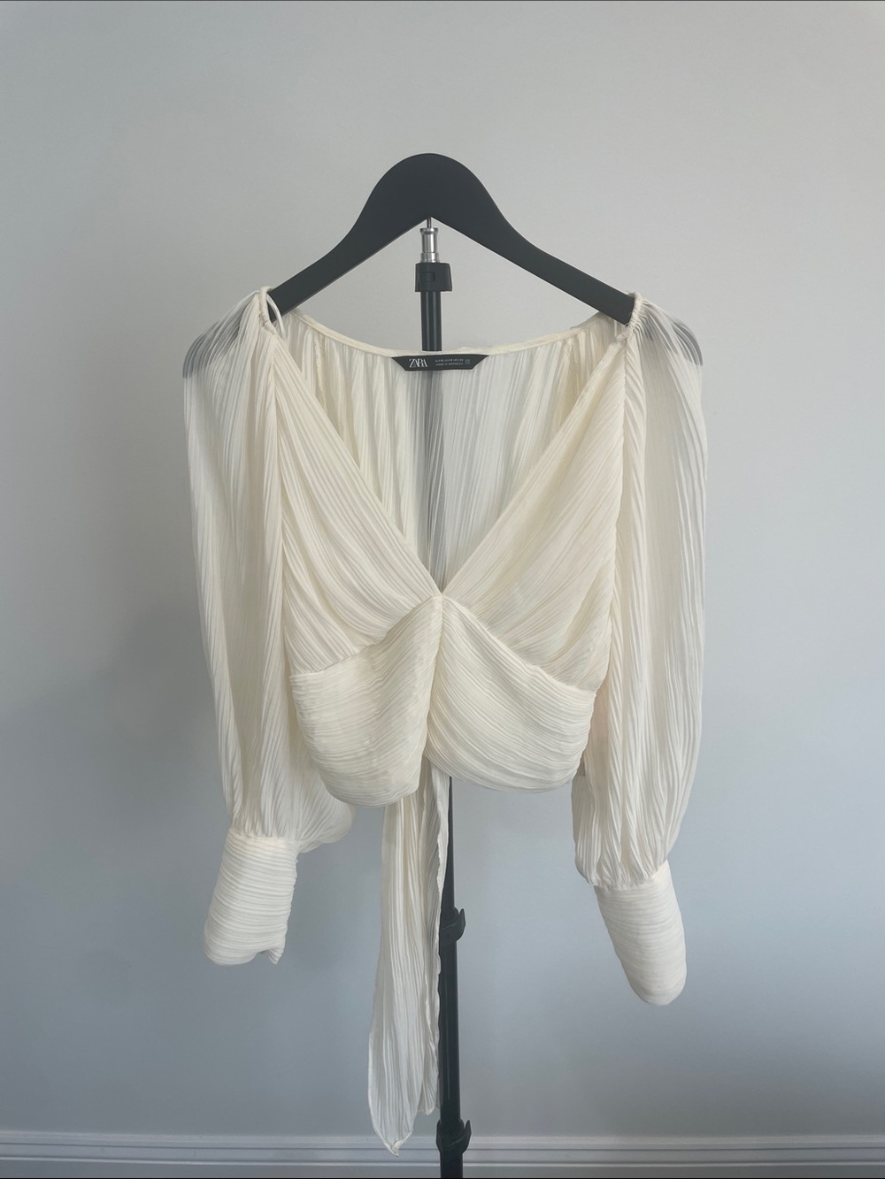 Zara Cream Pleated Tie-Back Blouse